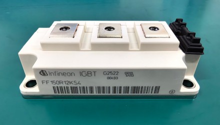 英飞凌FF150R12KS4