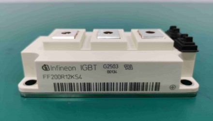 英飞凌FF200R12KS4
